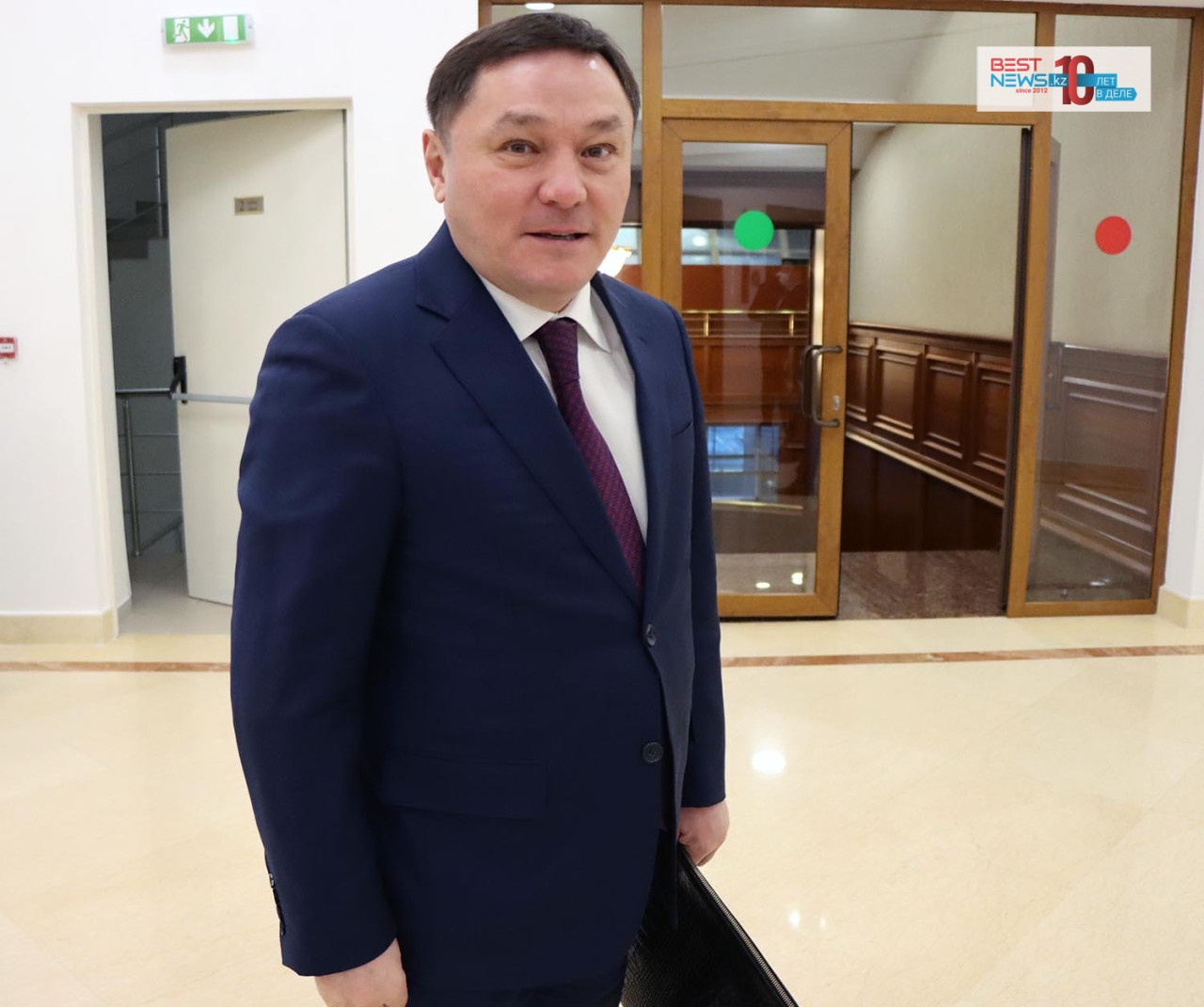 6397627163c7c_akmola_p44543