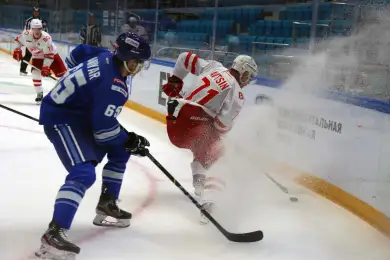 "Барыс" забросил 4 шайбы "Спартаку" в первом периоде 