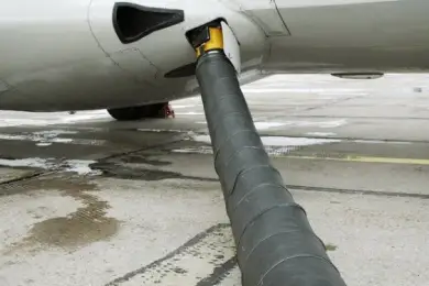 Казахстану не хватает дешевого авиакеросина – глава МИИР РК 