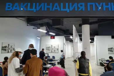 «Заметного улучшения темпов вакцинации не наблюдается» - Аскар Мамин 