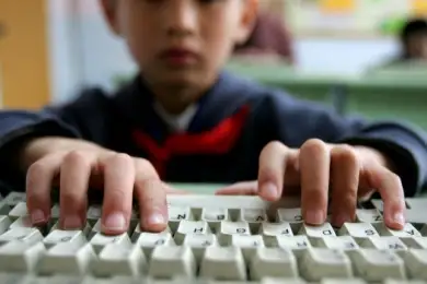 В Казахстане полностью переведут учебники в цифровой формат до конца года – Мусин 