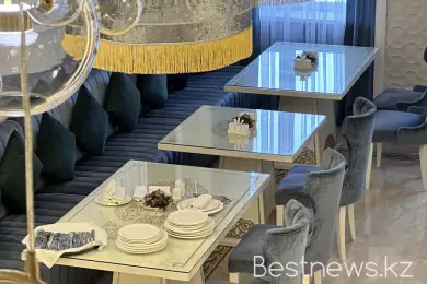 Как Димаш Кудайберген удивил всех в своем семейном ресторане 