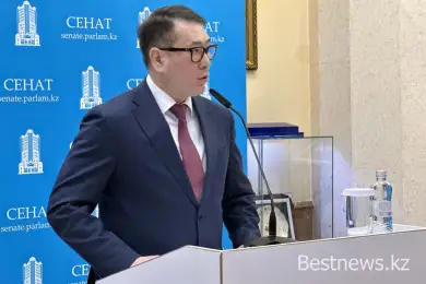 На каких маркетплейсах и какие товары выбирает министр торговли Шаккалиев 