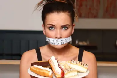 «Не переедайте»: Как правильно подготовиться к вакцинации от COVID19 