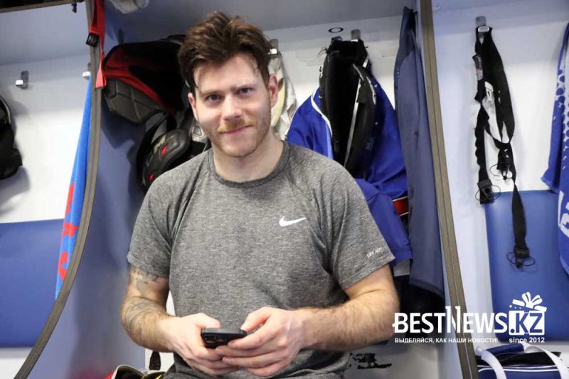 Какие эмоции игроки Барыса показали после последнего матча в чемпионате КХЛ