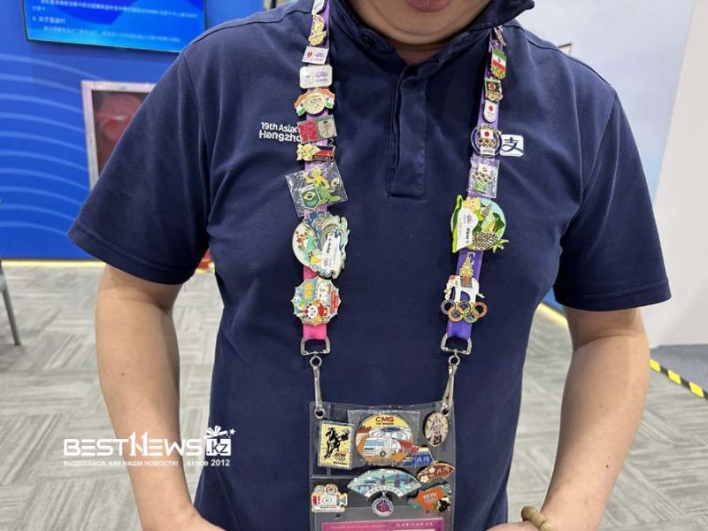 Победа по значкам: как главред Bestnews.kz Жанар Сердалина собрала крутую коллекцию на Азиатских играх