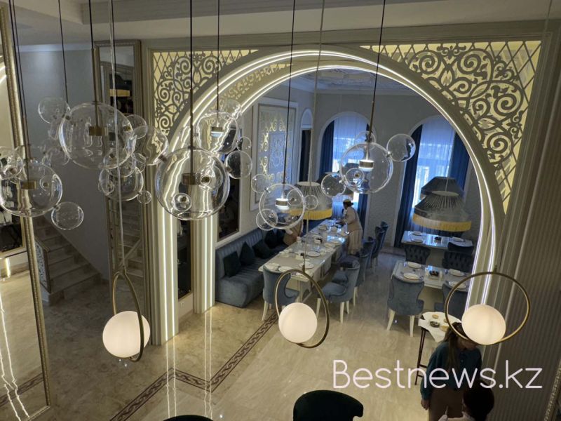 Как Димаш Кудайберген удивил всех в своем семейном ресторане