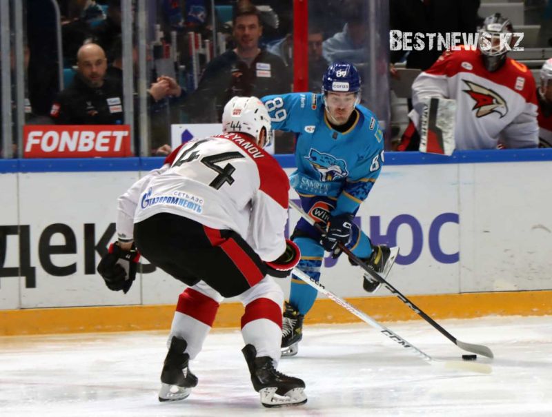 Болельщики устроили аншлаг, пели и танцевали на 