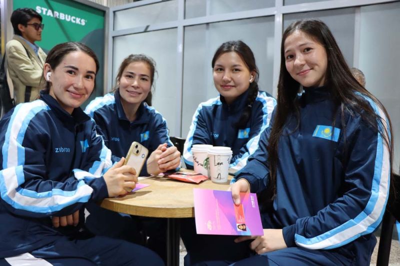 Сакен Бибосынов улыбался, гандболисты держались вместе: полет сборной Казахстана в Ханчжоу глазами главреда Bestnews.kz