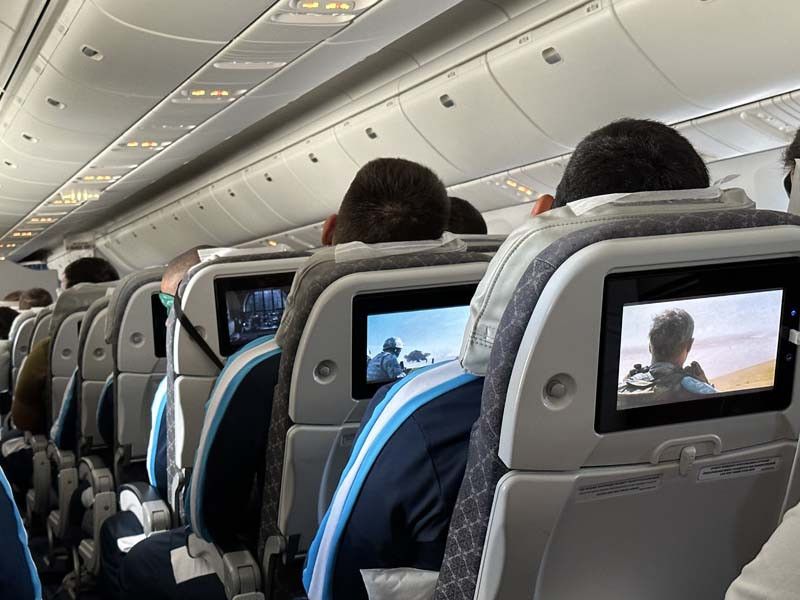 Сакен Бибосынов улыбался, гандболисты держались вместе: полет сборной Казахстана в Ханчжоу глазами главреда Bestnews.kz