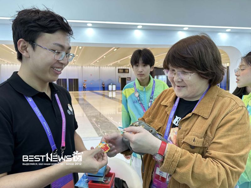 Победа по значкам: как главред Bestnews.kz Жанар Сердалина собрала крутую коллекцию на Азиатских играх