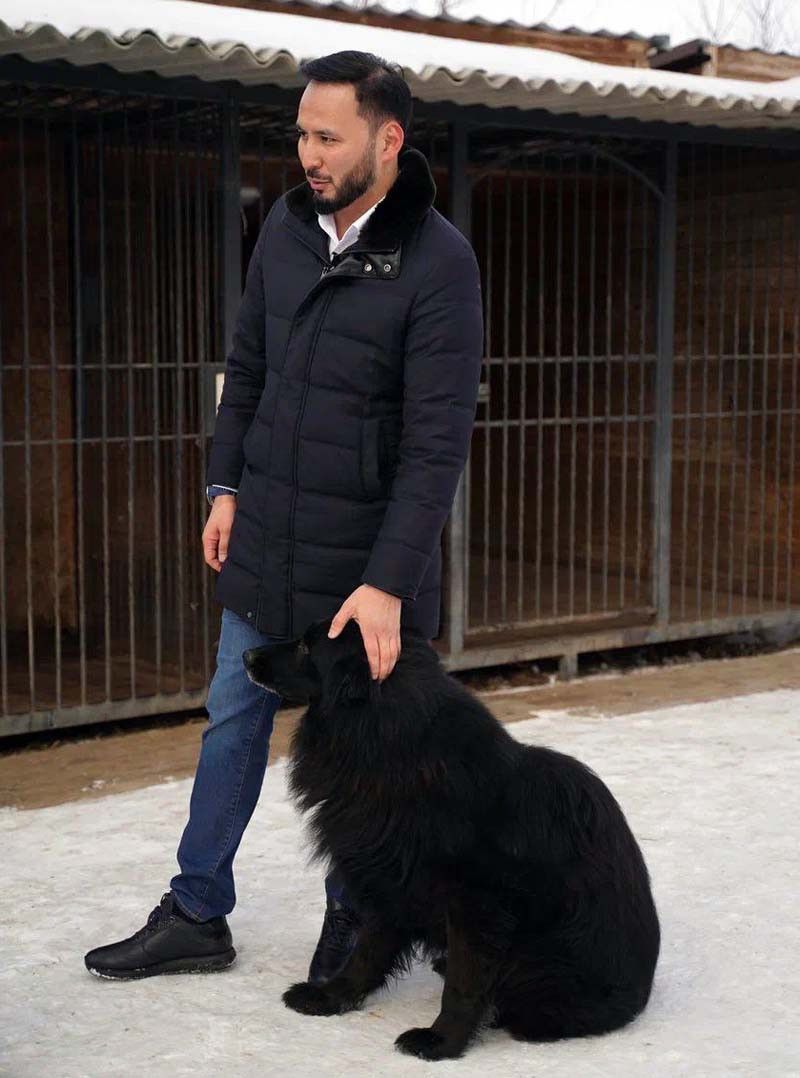 «Я своих собак никому не отдам» - мажилисмен Ходжаназаров рассказал о любимых животных