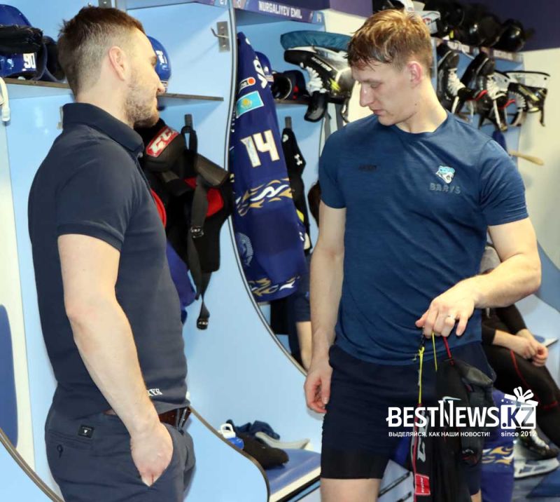 Какие эмоции игроки Барыса показали после последнего матча в чемпионате КХЛ