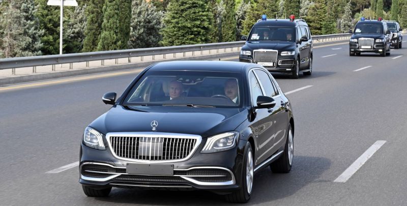 Ильхам Алиев прокатил по Баку Владимира Путина