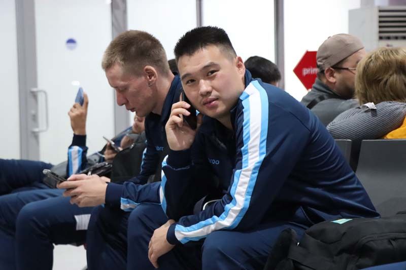 Сакен Бибосынов улыбался, гандболисты держались вместе: полет сборной Казахстана в Ханчжоу глазами главреда Bestnews.kz