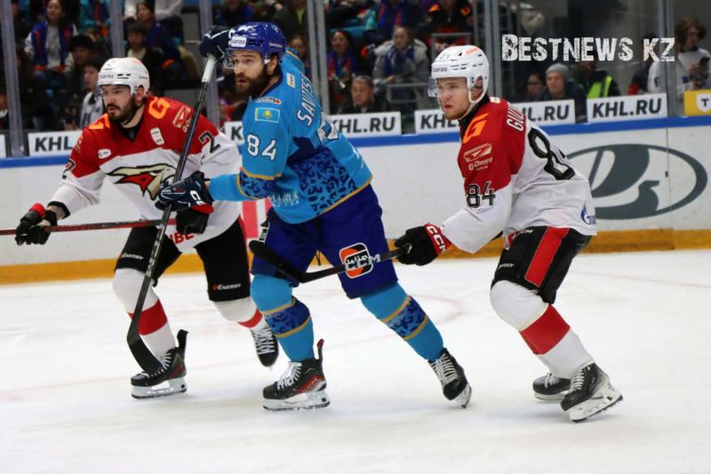 Болельщики устроили аншлаг, пели и танцевали на 