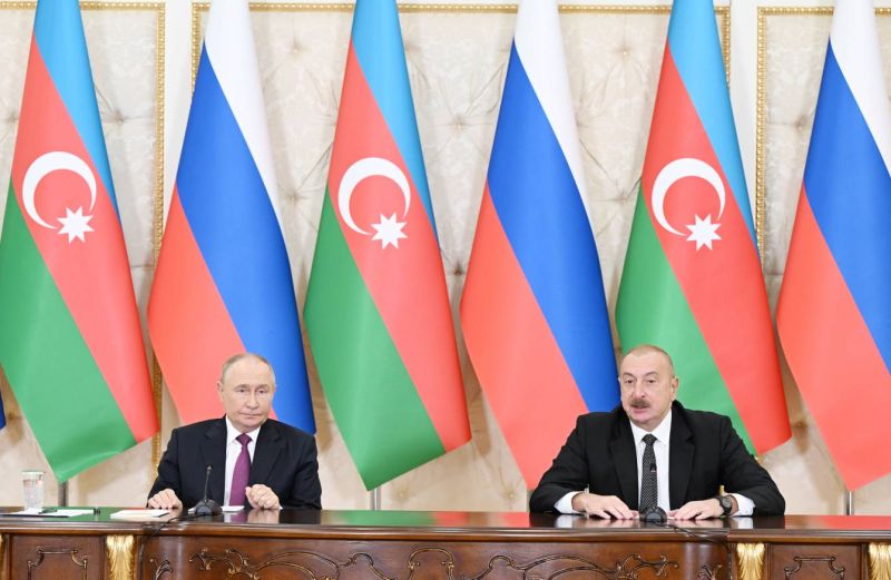 Ильхам Алиев прокатил по Баку Владимира Путина