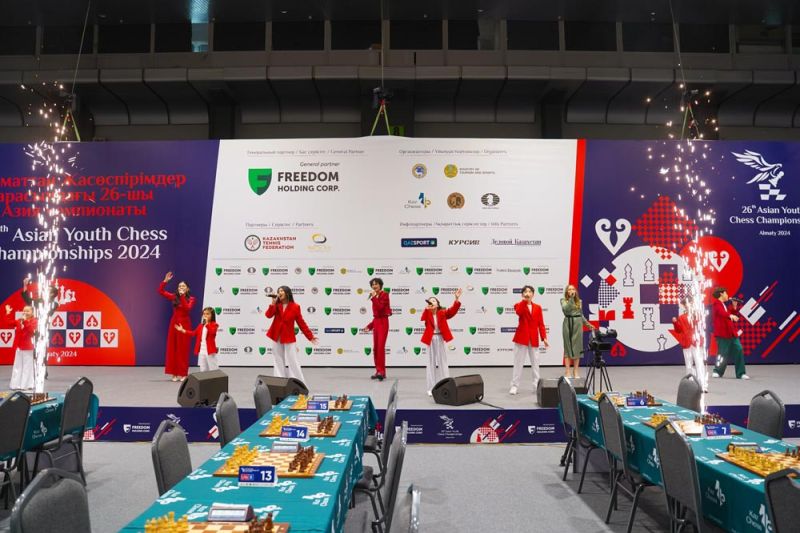 Шахматисты из 34 стран мира установили рекорд в Алматы на ЧА