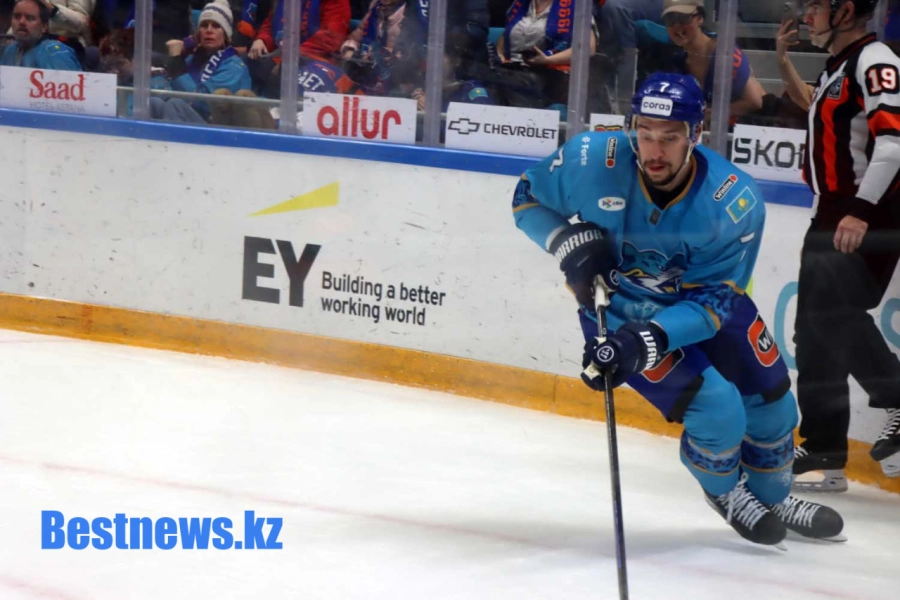 «Наелись, пропустили голы» - Мамбеталиев о поражении Барыса 