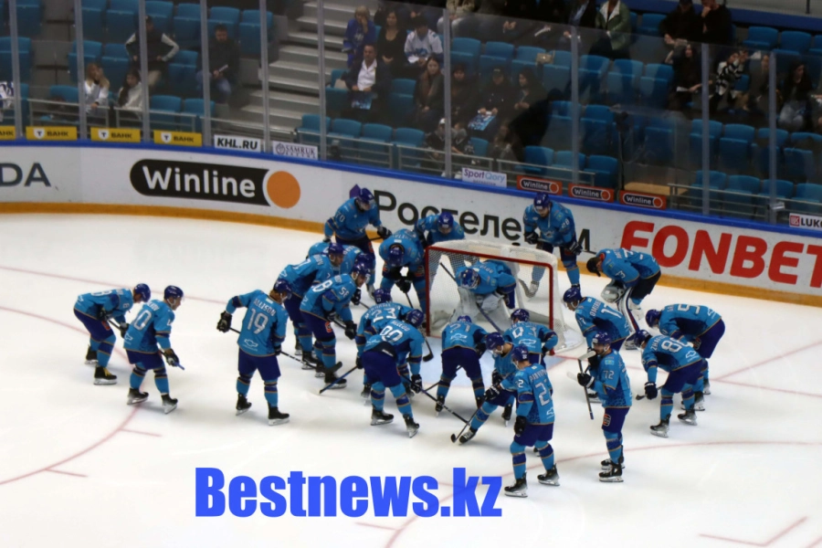 Двое нападающих вернулись в состав Барыса перед матчем с Сибирью 